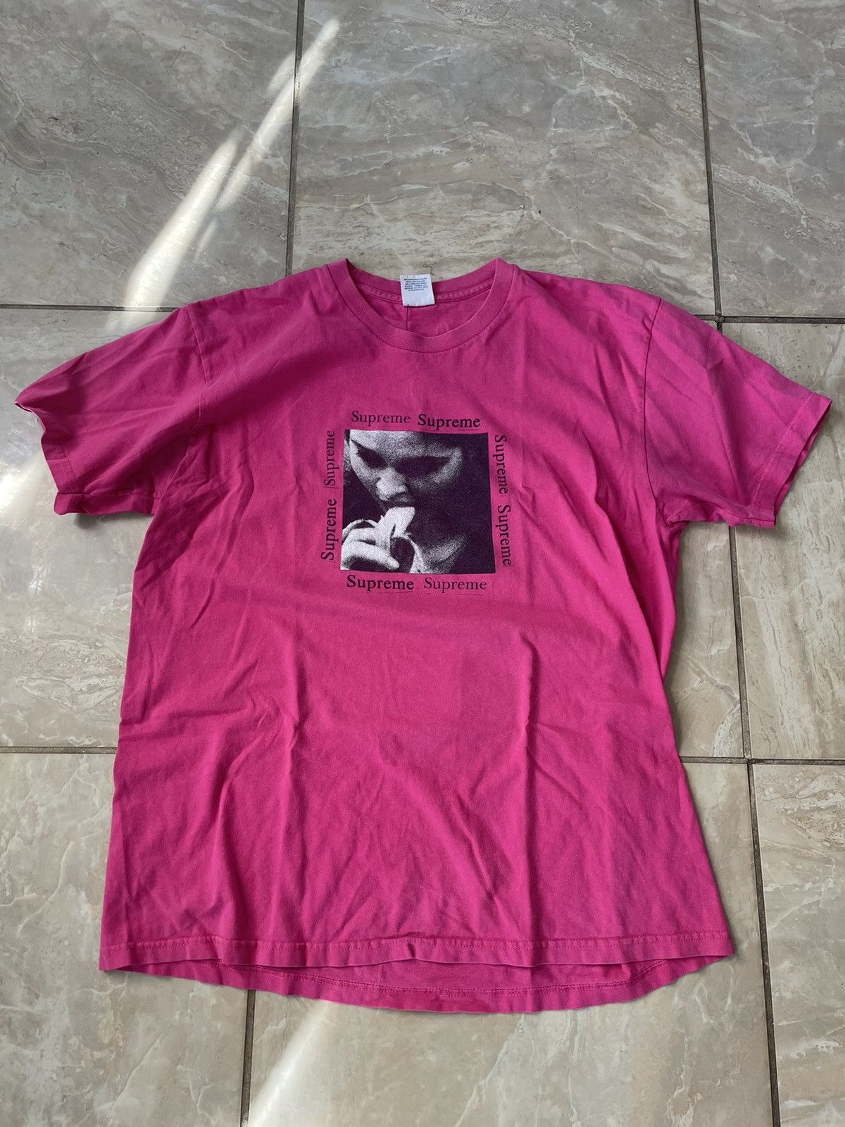 Supreme 2015 Supreme Banana T-Shirt Size US M / EU 48-50 / 2 - 7 Thumbnail