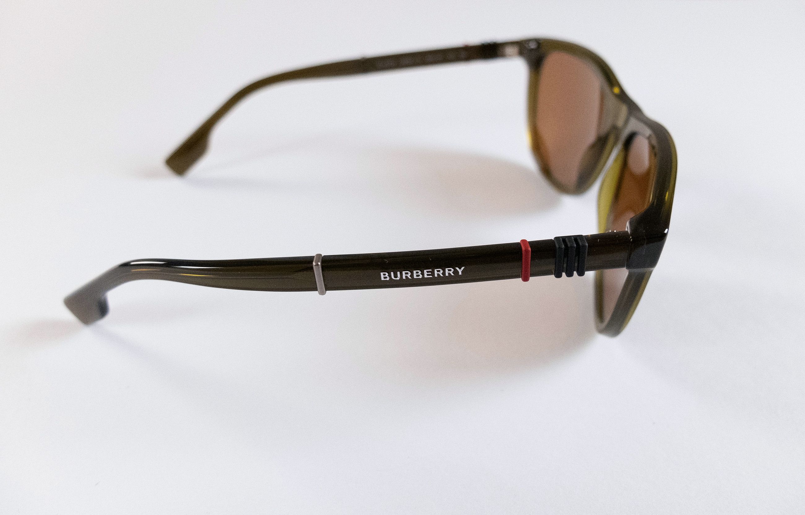 Burberry BURBERRY olive green acetate oval sunglasses Size ONE SIZE - 6 Thumbnail