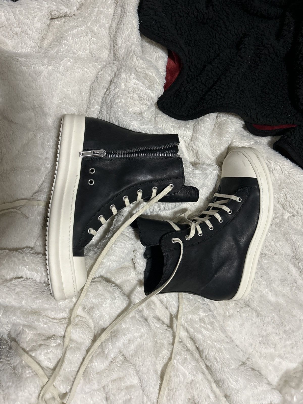 Rick Owens LIDO HIGHTOP RAMONES Size US 9 / EU 42 - 16 Thumbnail