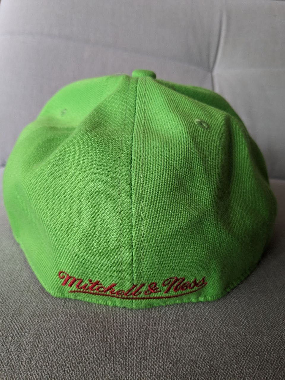 Mitchell & Ness Mitchell & Ness Chicago Bulls Windy City Neon Fitted Cap Size ONE SIZE - 2 Thumbnail