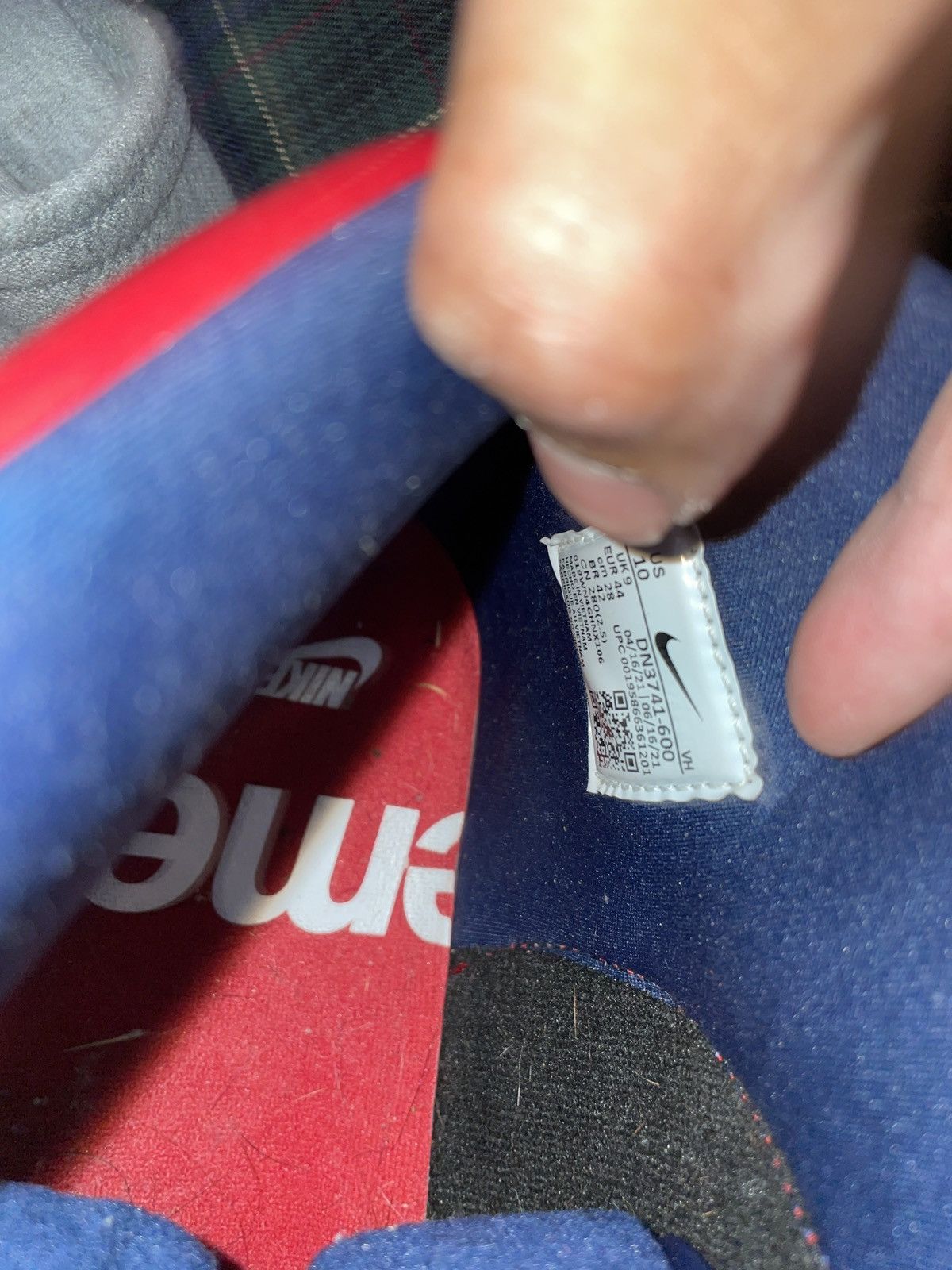 Supreme Nike SB Dunk high “By Any Means” Size US 10 / EU 43 - 6 Thumbnail