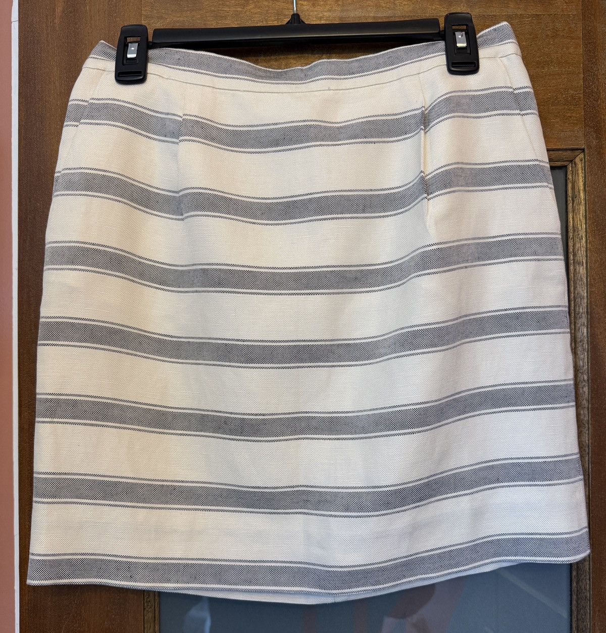 J.Crew J.Crew Women’s Salon Creme Grey Striped Linen Silk Skirt Size 26" / US 2 / IT 38 - 1 Thumbnail