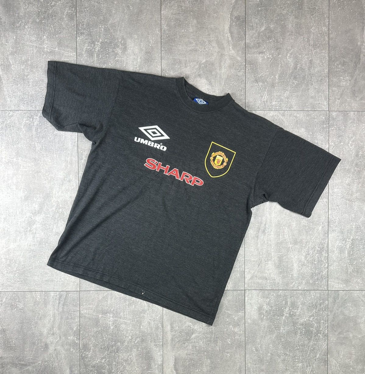 Umbro Umbro Manchester United 1995/96 Cotton Soccer T-Shirt Size US XL / EU 56 / 4 - 2 Thumbnail