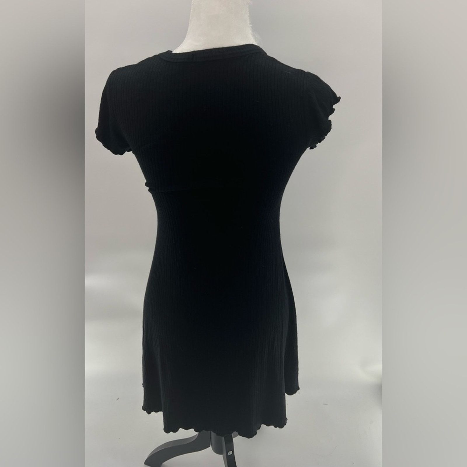 & Other Stories Urban Outfitters BDG Black Ribbed Knit Skater Dress Size S Size S / US 4 / IT 40 - 5 Thumbnail