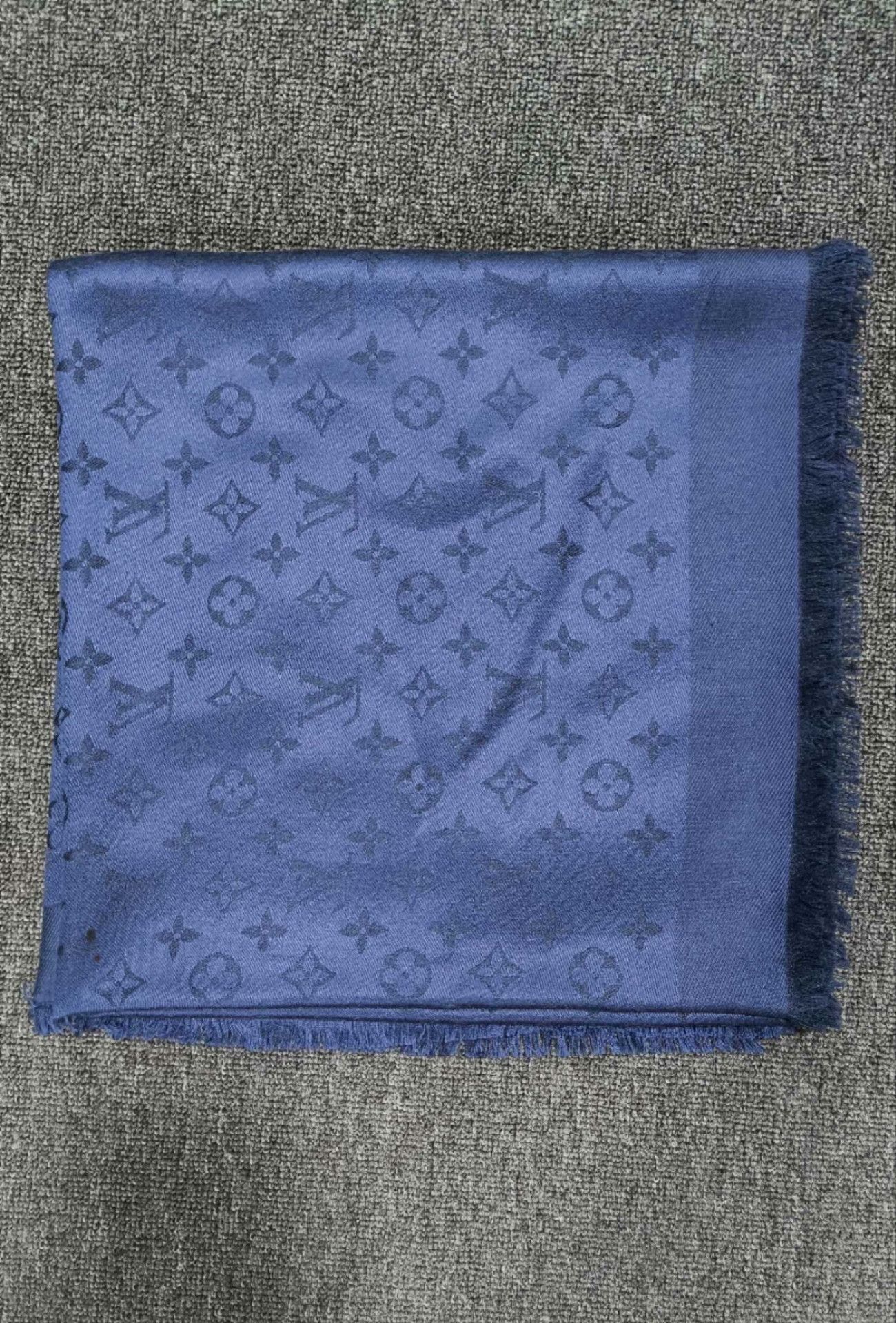 Louis Vuitton Louis Vuitton Purple Scarf one size Men Size ONE SIZE - 1 Thumbnail