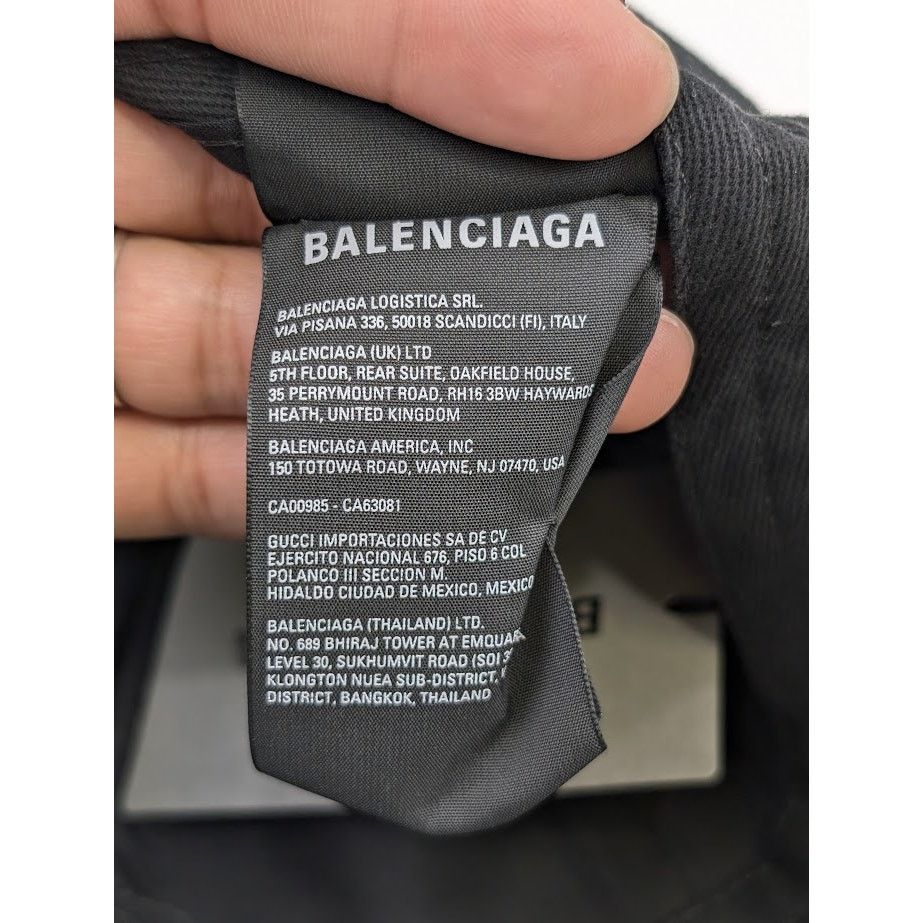 Balenciaga o1rshd1 Size: L / BB Monogram Hat/Cap in Black Size ONE SIZE - 18 Thumbnail