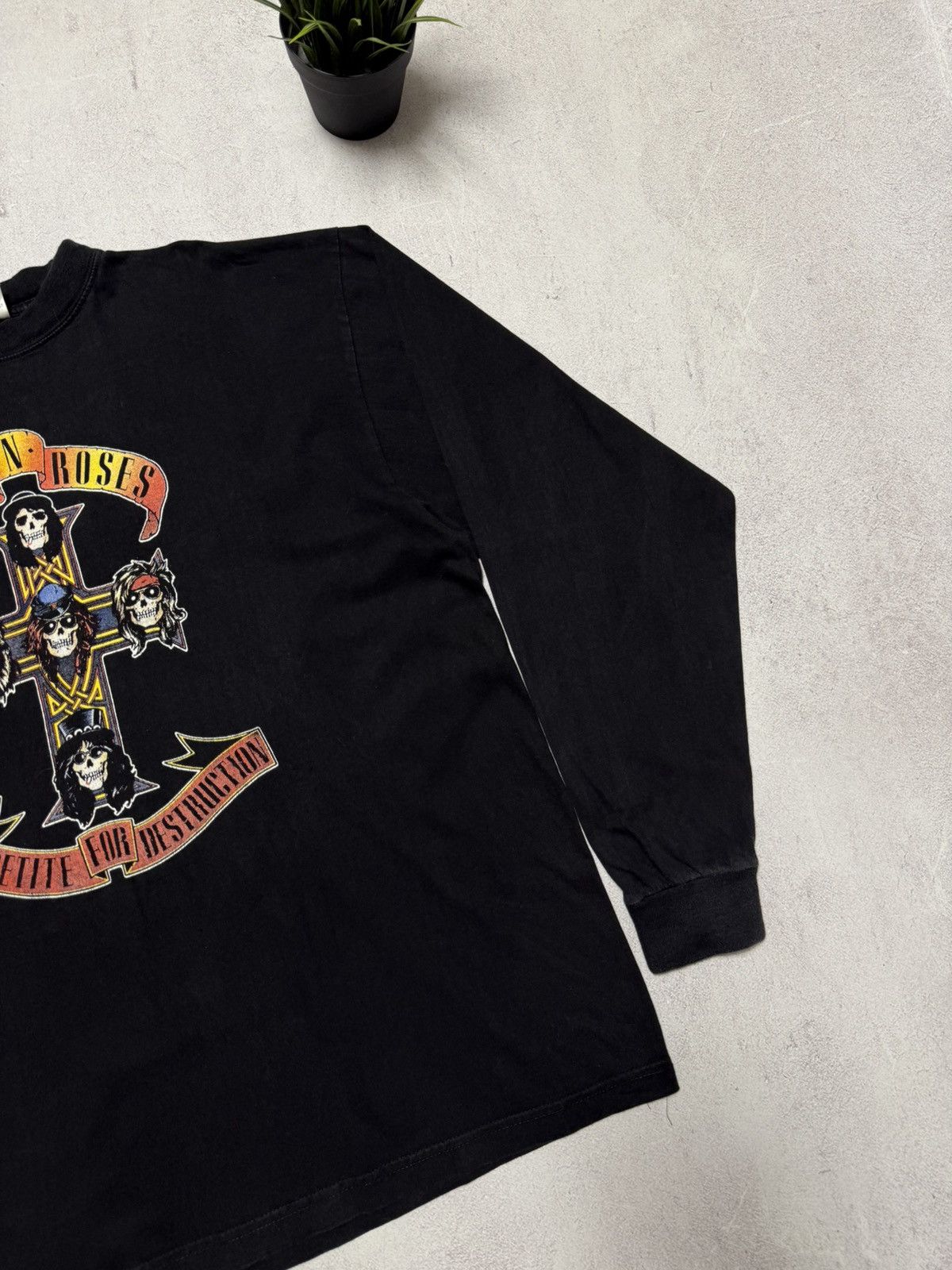 Band Tees Vintage Guns N Roses Long Sleeve Appetite For Destruction Size US XL / EU 56 / 4 - 5 Thumbnail