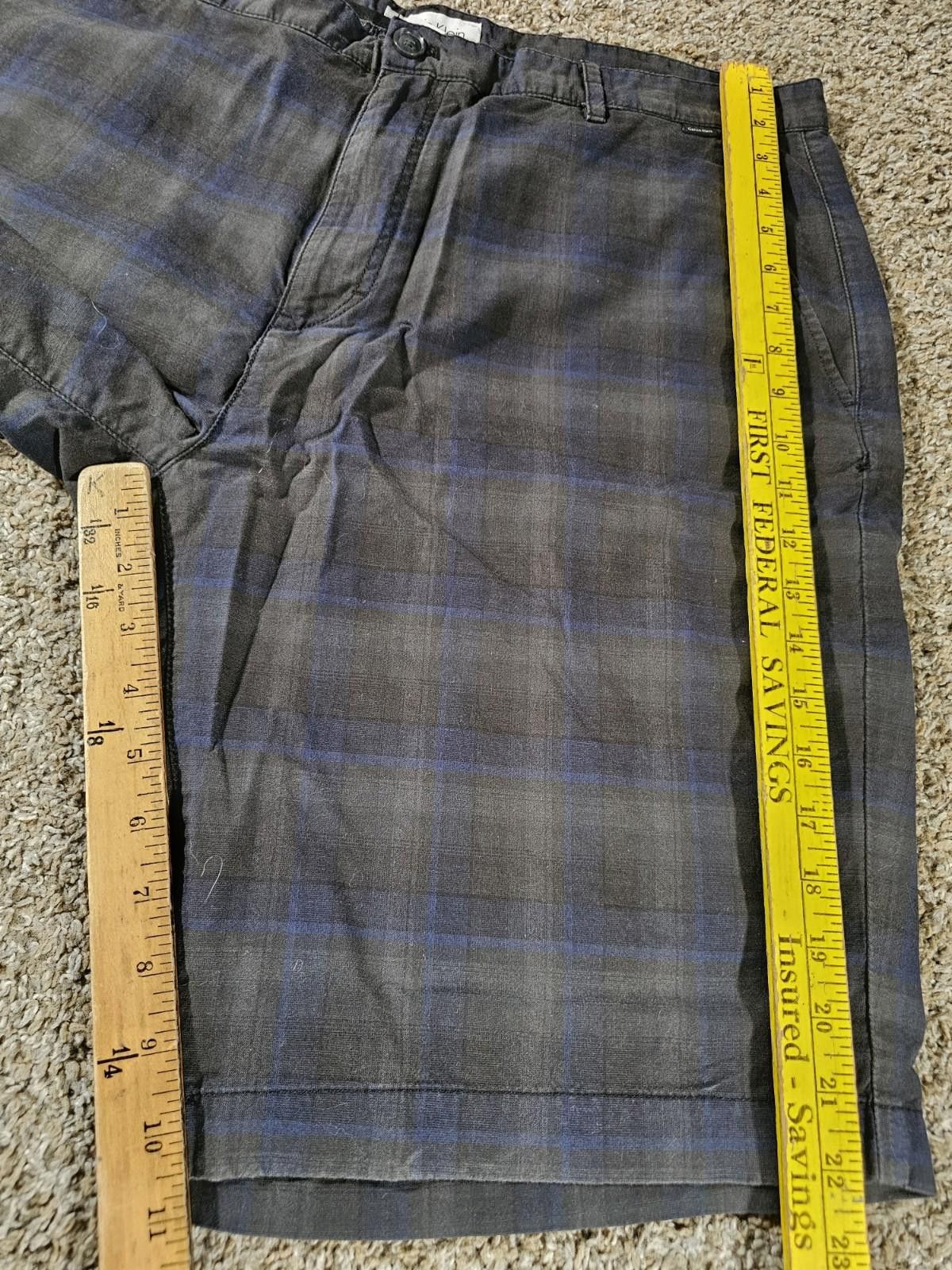 Calvin Klein Calvin Klein Sz 38 Black Blue Plaid Shorts Size US 38 / EU 54 - 4 Thumbnail