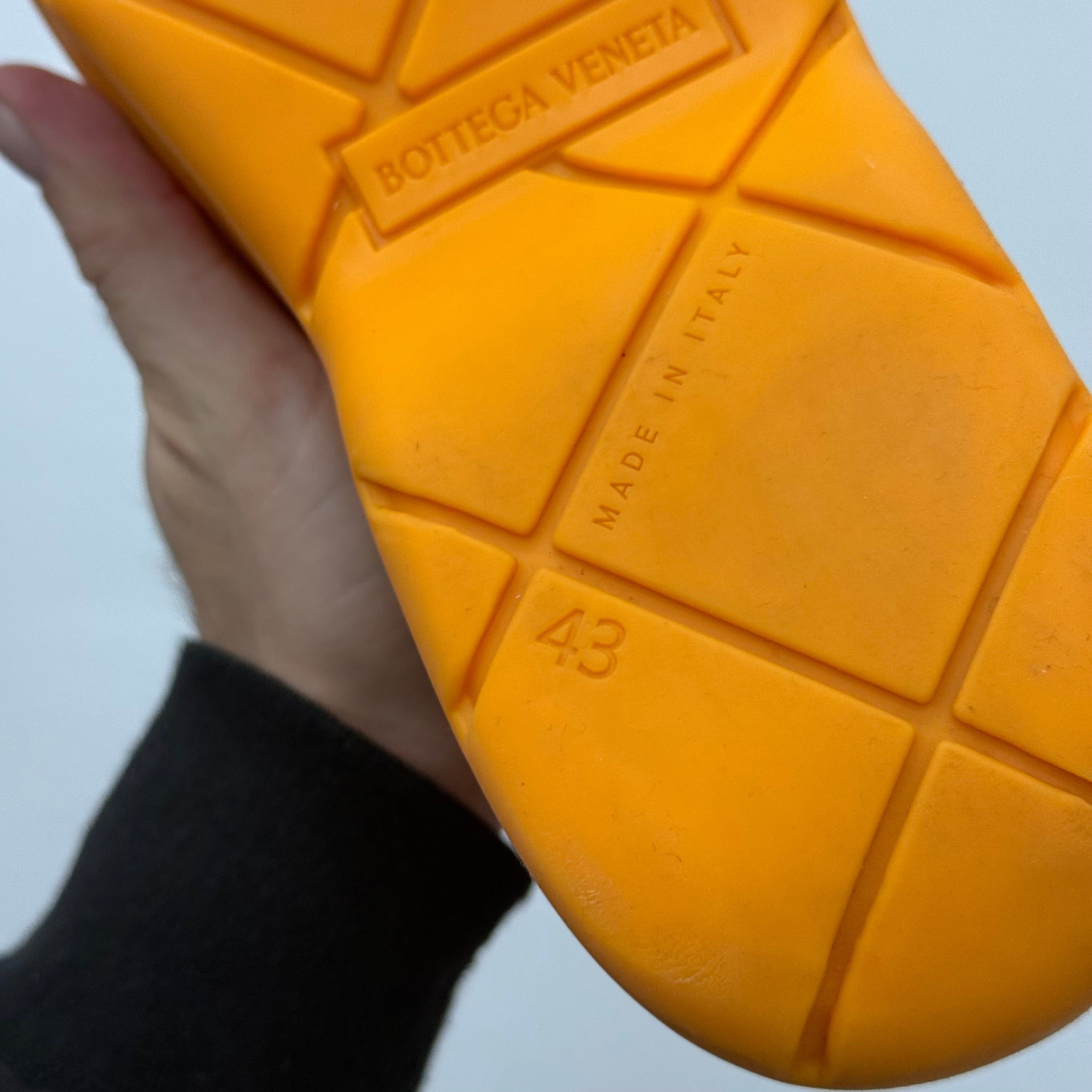 Bottega Veneta Bottega Veneta Orange Puddle Boot - Size 43 (US 10) Size US 10 / EU 43 - 5 Thumbnail