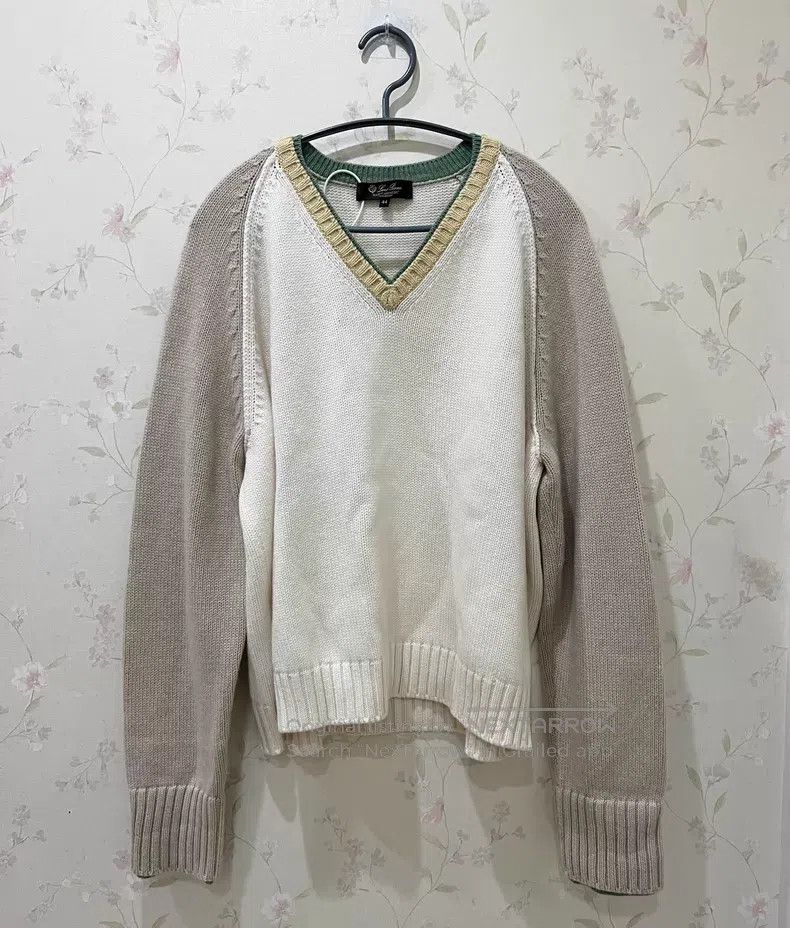 Loro Piana Loro Piana Color Blocked V-Neck Collegiate Style Baby Cash Size M / US 6-8 / IT 42-44 - 1 Thumbnail