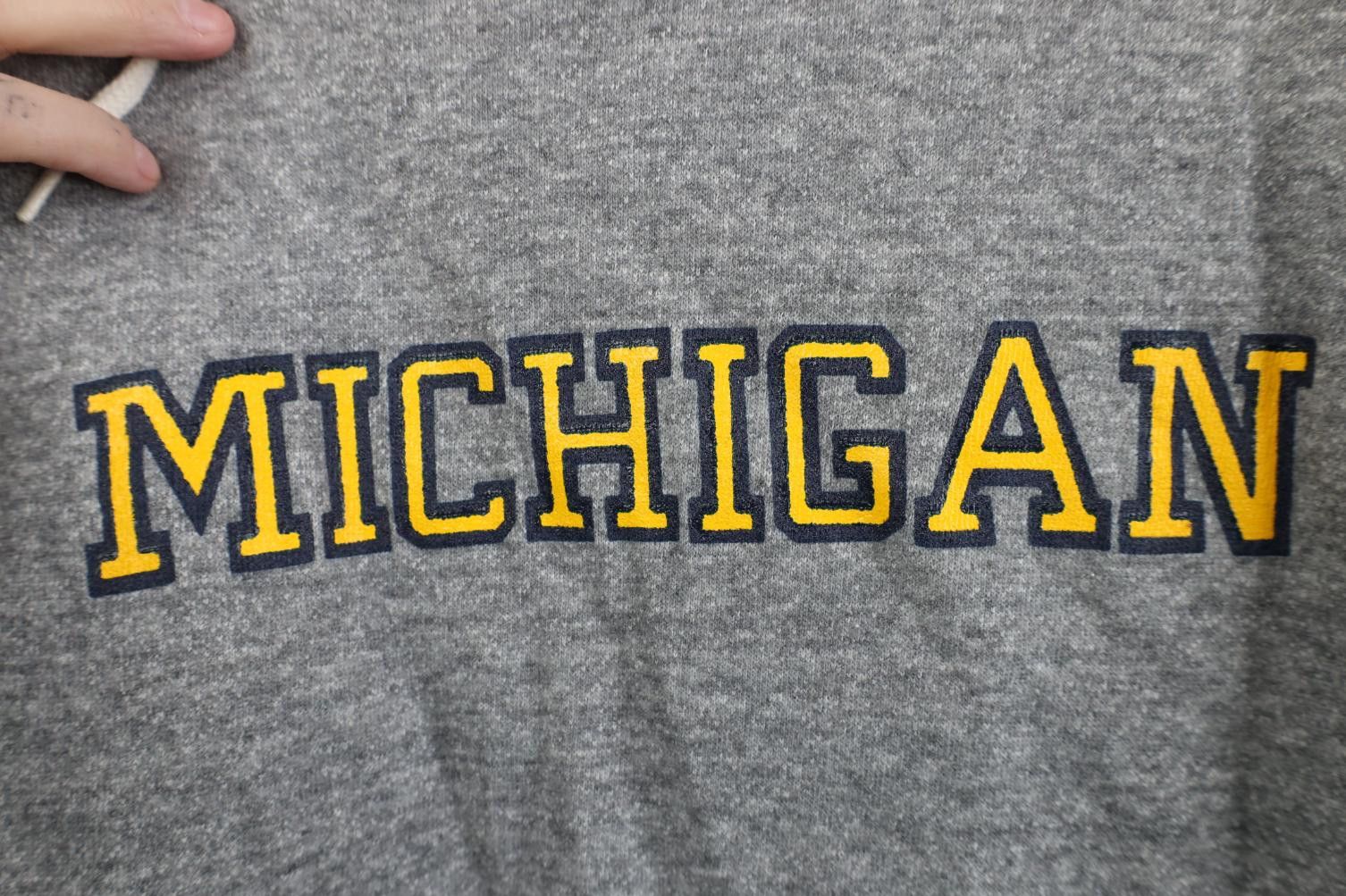 Vintage Vintage 70s 80s Layered University of Michigan Sweatshirt Size US XL / EU 56 / 4 - 4 Thumbnail
