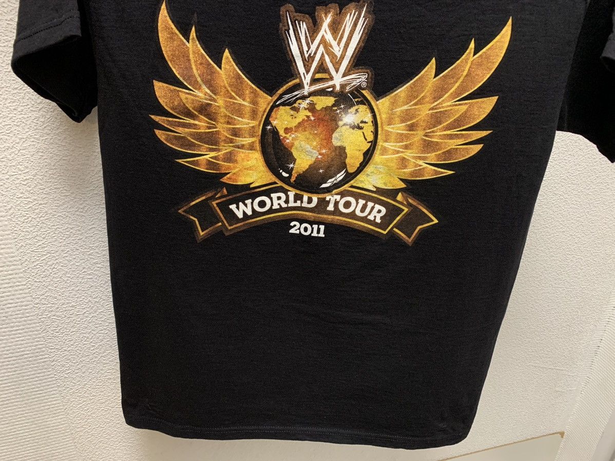 WWE Wwe wwfc vintage tour t-shirt 2011 M sz wrestling Size US M / EU 48-50 / 2 - 4 Thumbnail