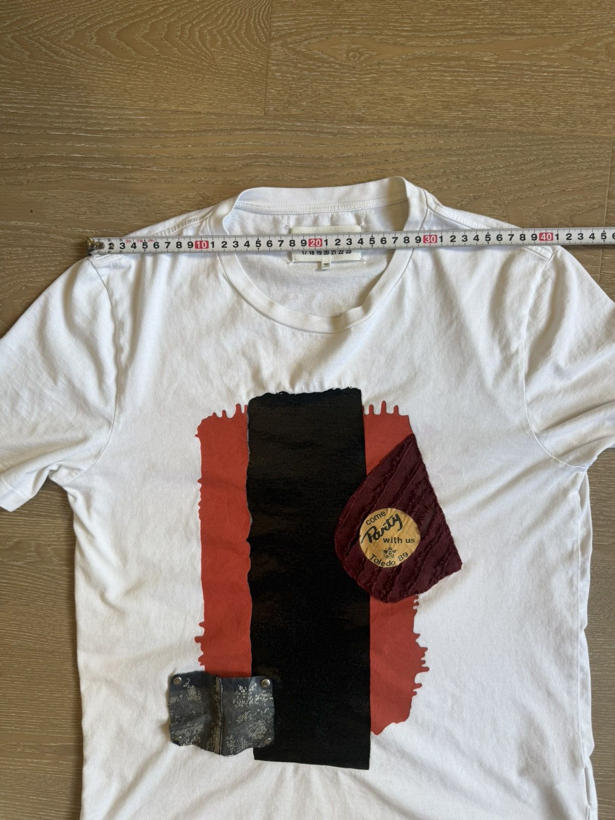 Maison Margiela Sz 48 Maison Margiela 16SS Come Party With Us Tee Archive Size US M / EU 48-50 / 2 - 4 Thumbnail