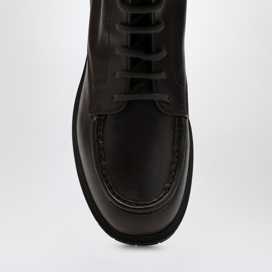 o1d2blof0226 Leather Boots in Brown