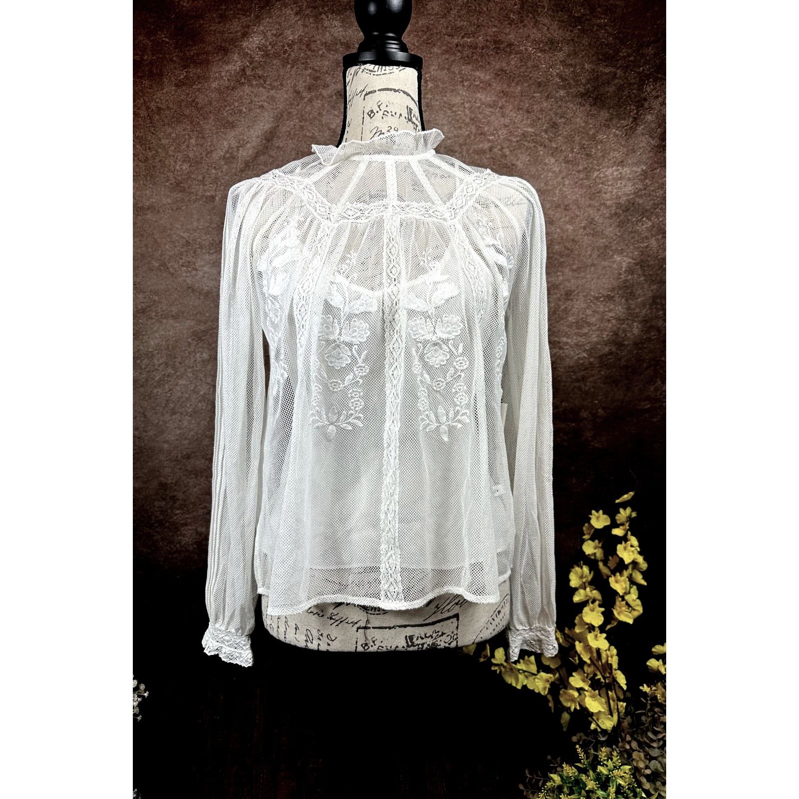 Other St Roche Ruffle Lace Embroidered Flores Top White Size 4 Size S / US 4 / IT 40 - 5 Thumbnail