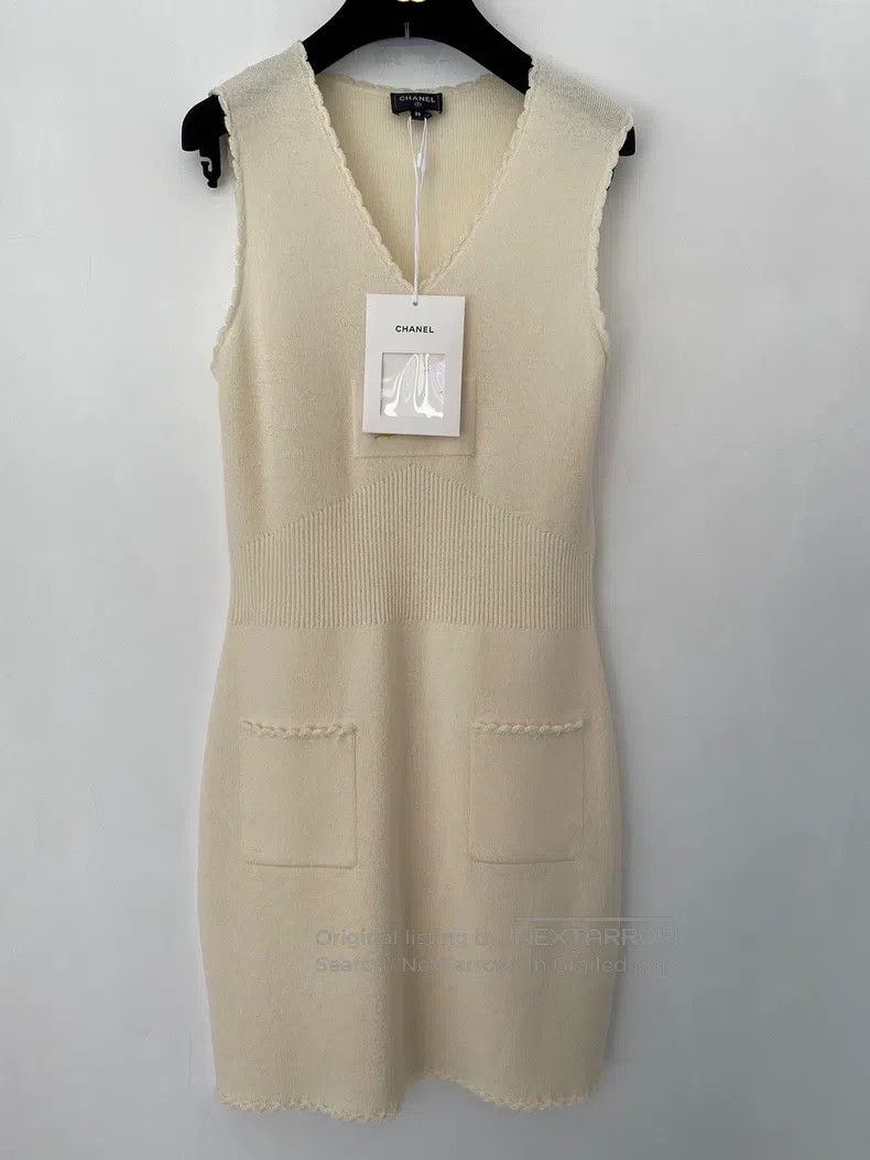 Chanel Chanel Sleeveless knitted dress Size XS / US 0-2 / IT 36-38 - 2 Thumbnail