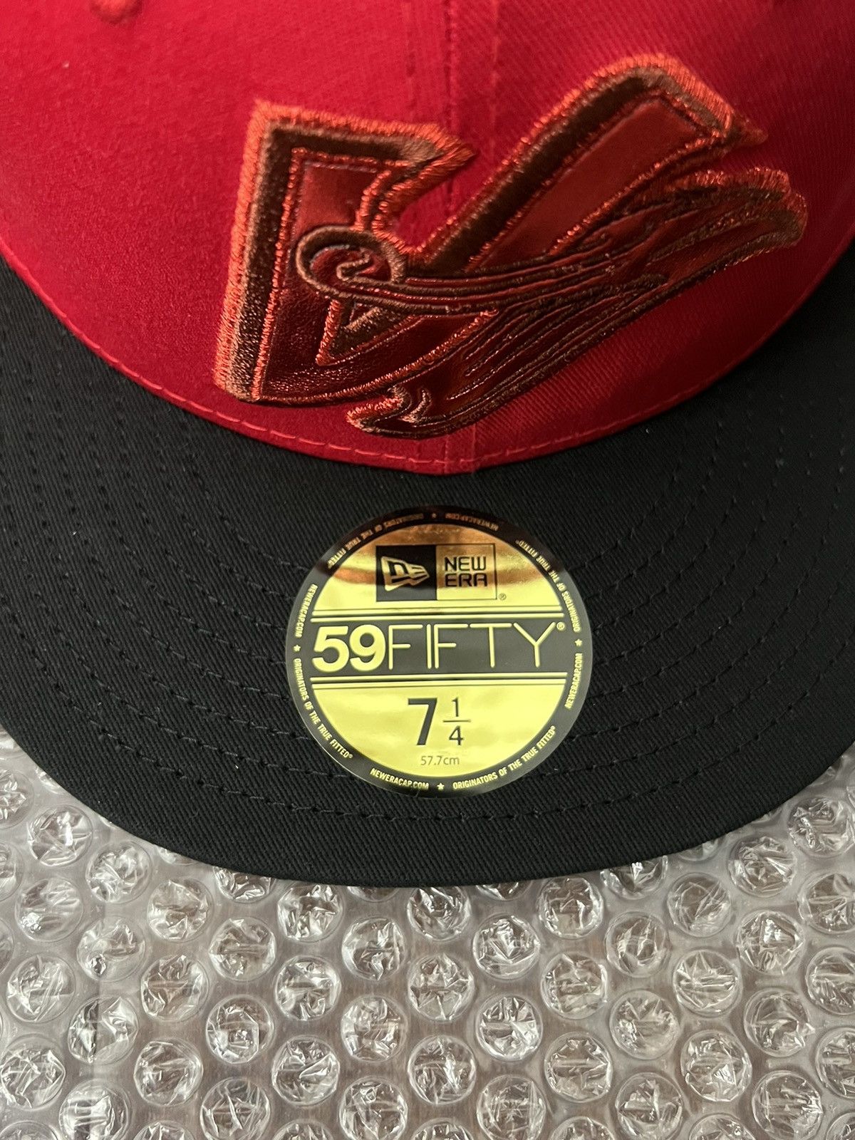 Hat Club 7 1/4 Hat Club Angels Patent Pack 40th Annoversary Patch New Size ONE SIZE - 2 Thumbnail