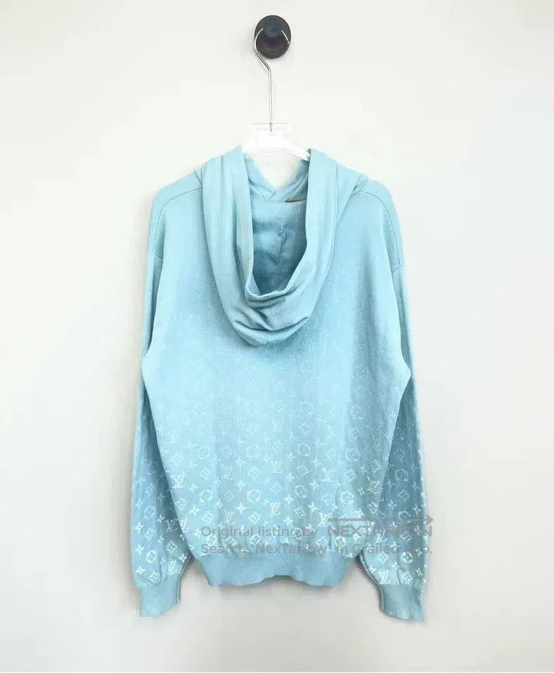 Louis Vuitton Louis Vuitton Blue Ombré full-print logo knit hoodie Size US XS / EU 42 / 0 - 2 Thumbnail