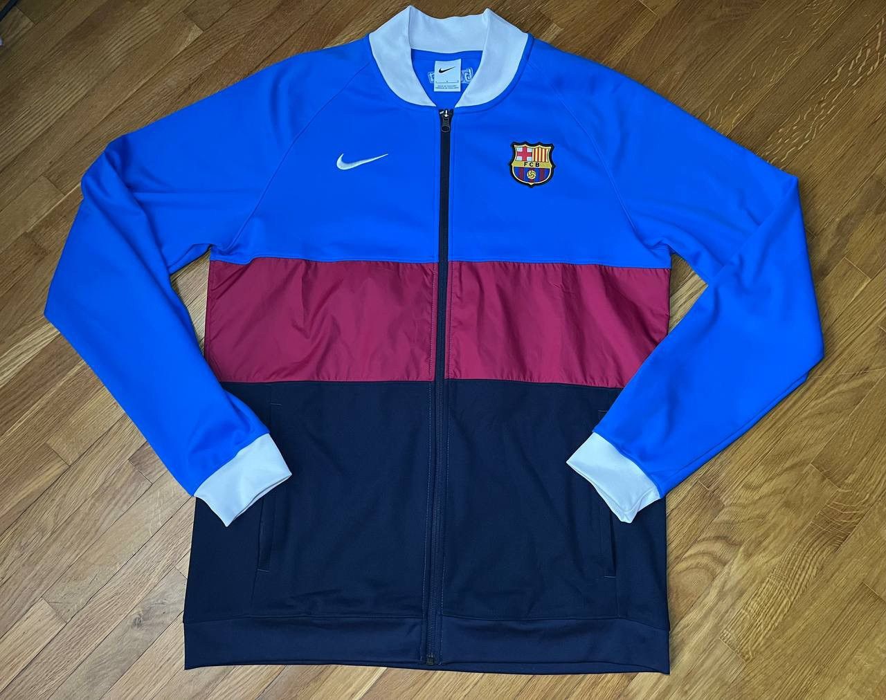 Nike Barcelona FC light soccer jacket pre match top