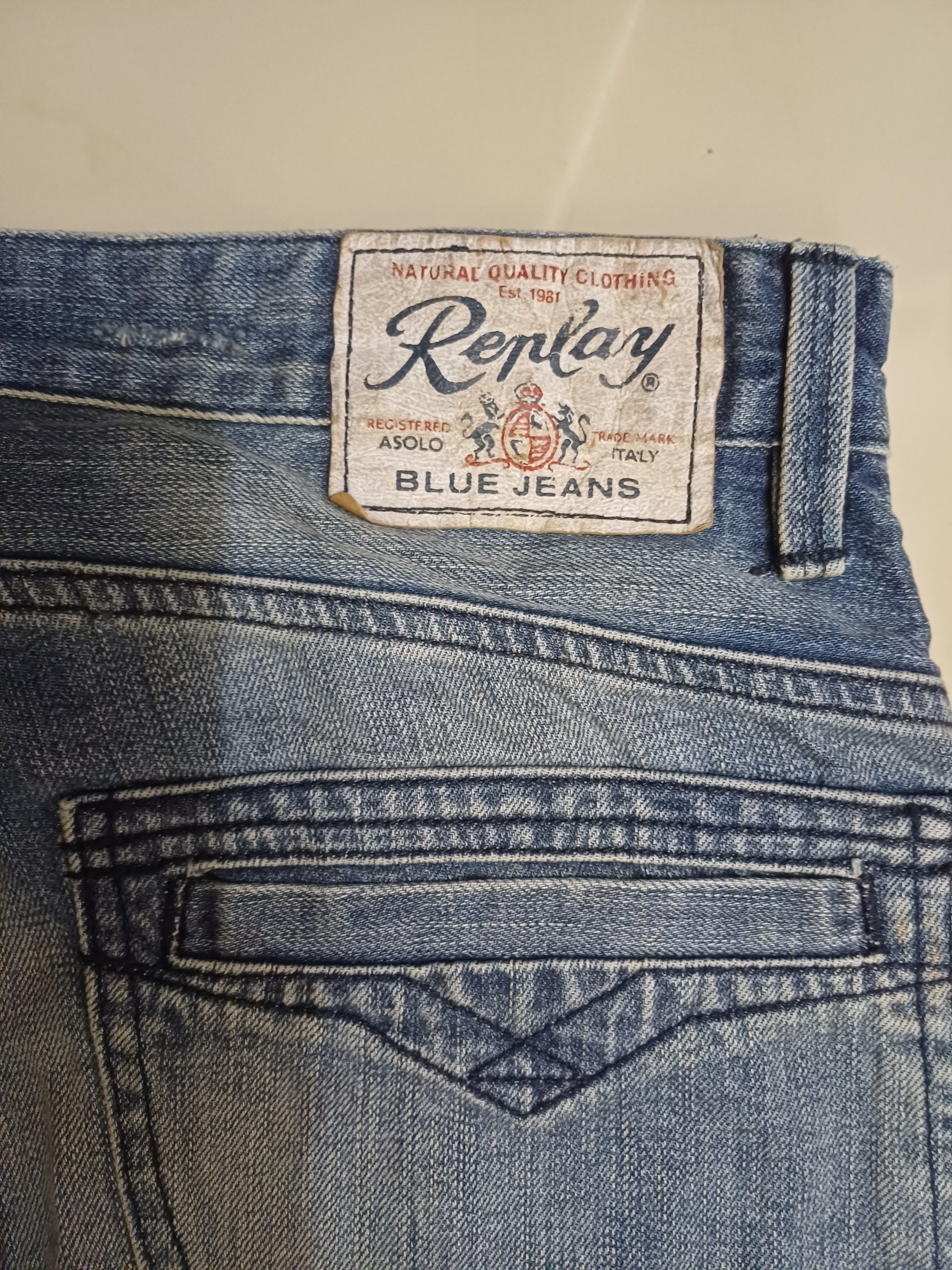 Replay Crazy Distressed Replay .. buttonfly jeans Size US 33 - 5 Thumbnail