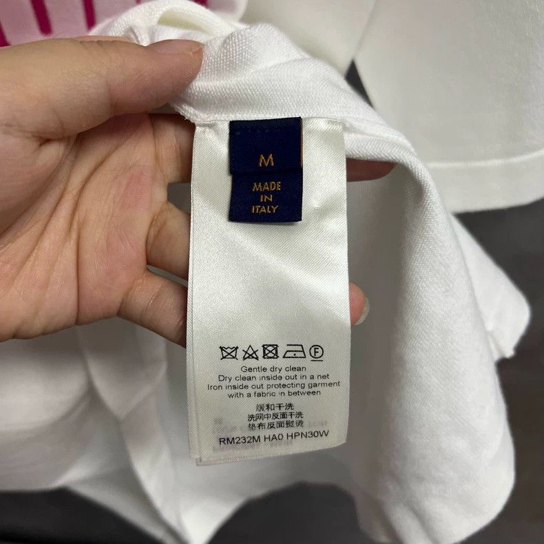 Louis Vuitton Louis Vuitton White monogram printed short sleeves with ro Size US M / EU 48-50 / 2 - 5 Thumbnail