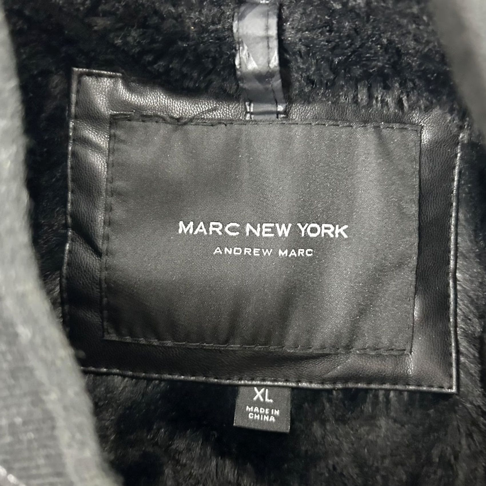Vintage Marc New York Mens XL Black Faux Leather Bomber Jacket Insulated Faux Fur Lined Size US XL / EU 56 / 4 - 4 Thumbnail