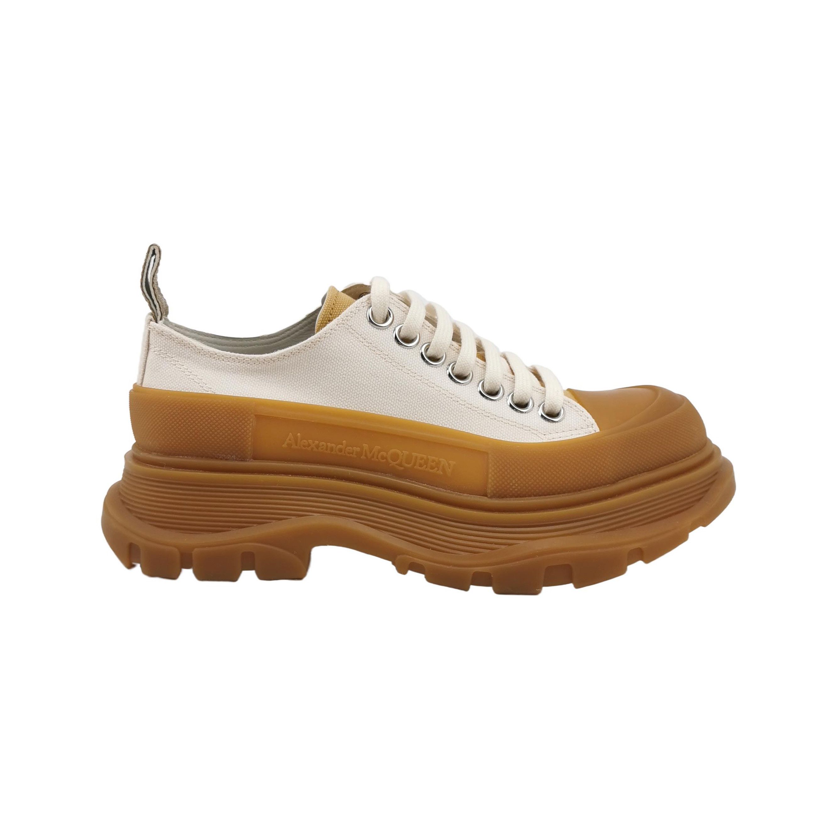 Alexander McQueen Alexander McQueen Women 6 Lowtop Sneakers Size US 6 / IT 36 - 1 Thumbnail