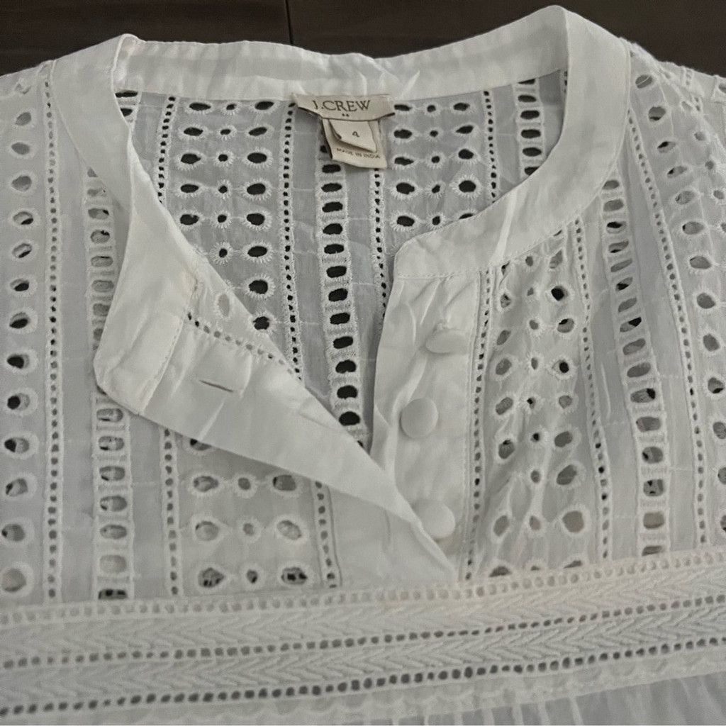 J.Crew J. Crew eyelet blouse size 4 Size S / US 4 / IT 40 - 4 Thumbnail