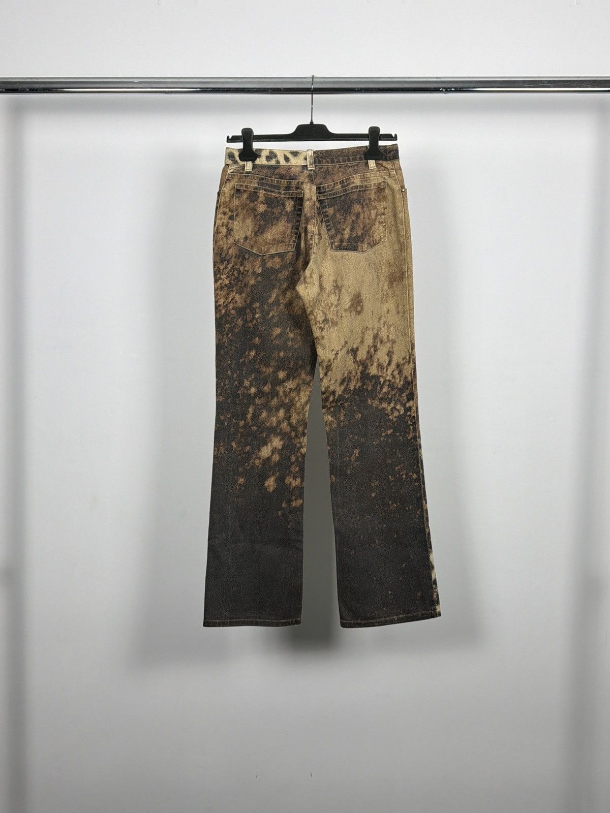 Roberto Cavalli Roberto Cavalli 2000’s Flared Leopard Explosion Denim Jeans Size 28" / US 6 / IT 42 - 6 Thumbnail