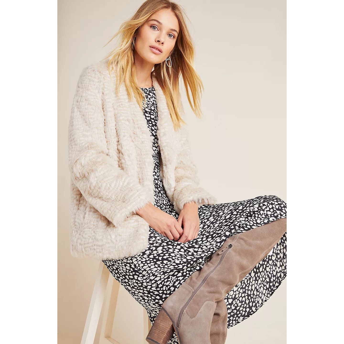 Anthropologie New Anthropologie Noemie Ultra Plush Faux Fur Coat $220 Size S / US 4 / IT 40 - 3 Thumbnail