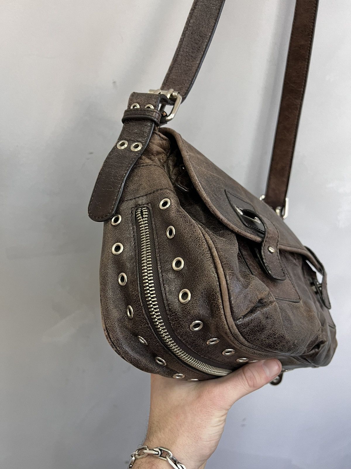Japanese Brand VINTAGE Y2K LEATHER LGB STYLE KMRII LEATHER BAG Size ONE SIZE - 8 Thumbnail