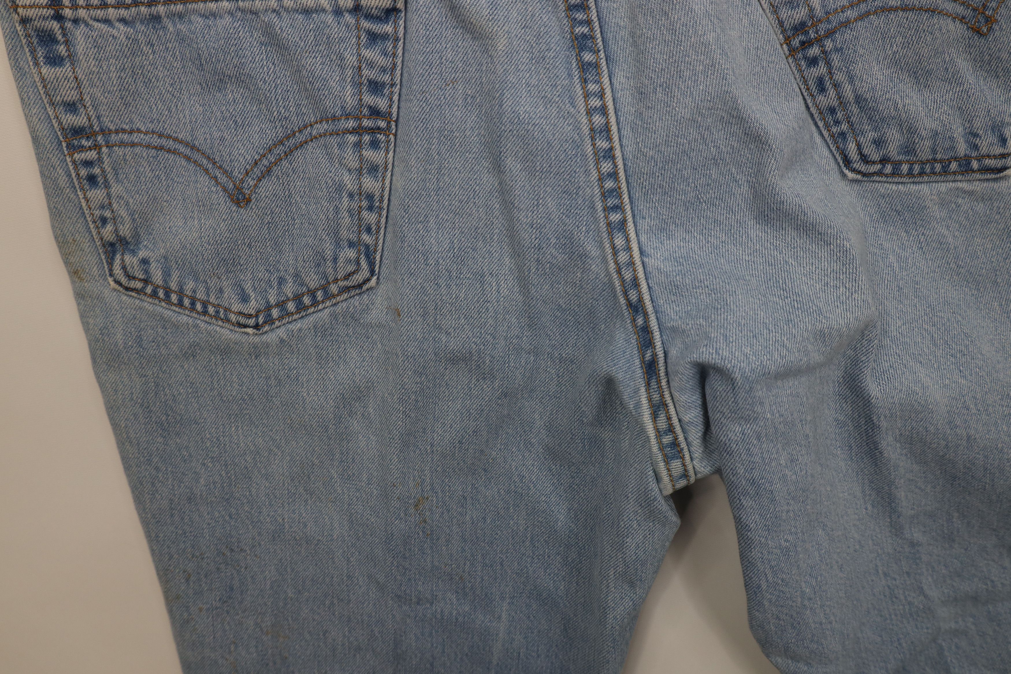 Levi's Vintage 90s Levis 550 Faded Relaxed Fit Denim Jeans Blue USA Size US 36 / EU 52 - 15 Thumbnail