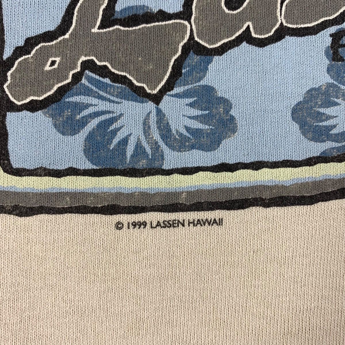 Vintage Vintage 90s LASSEN Surfing big logo tee Size US L / EU 52-54 / 3 - 10 Thumbnail