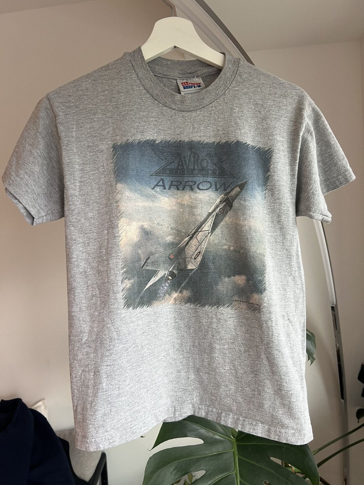 Arts & Science × Vintage Vintage 2000 Avro Arrow Jet Plane Souvenir T Shirt 90s Y2K Size US XXS / EU 40 - 1 Thumbnail