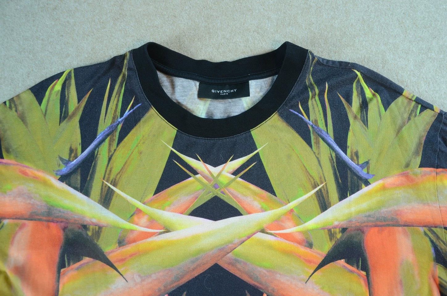 Givenchy Givenchy 14SS Classic Bird of Paradise Short-Sleeve Tee Size US S / EU 44-46 / 1 - 3 Thumbnail