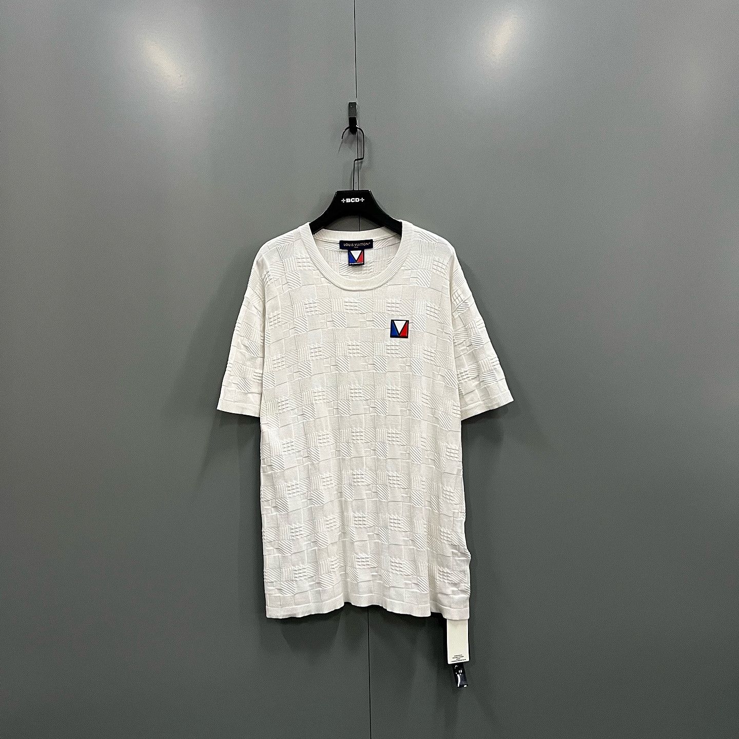 Louis Vuitton Louis Vuitton 37th America's Cup T-Shirt Size L Size US L / EU 52-54 / 3 - 1 Thumbnail