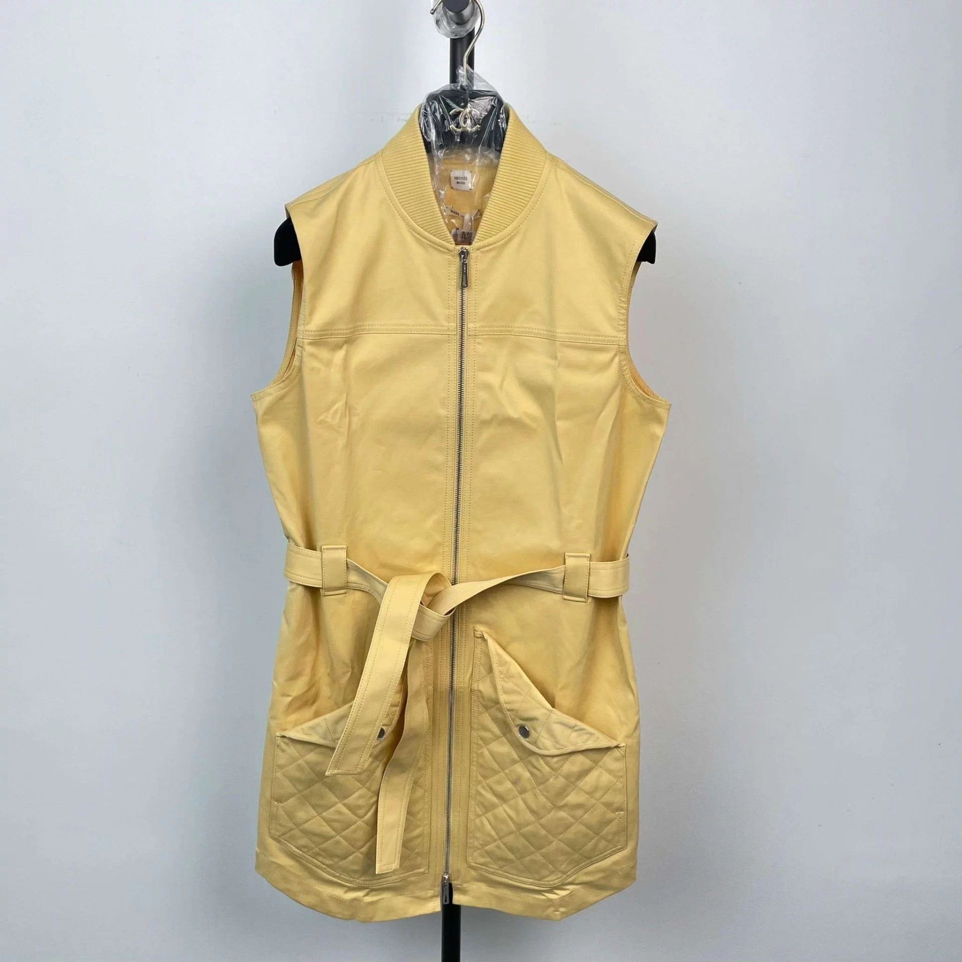 Hermes Hermès 99 New Sleeveless Yellow Dress 165 Size S / US 4 / IT 40 - 1 Thumbnail