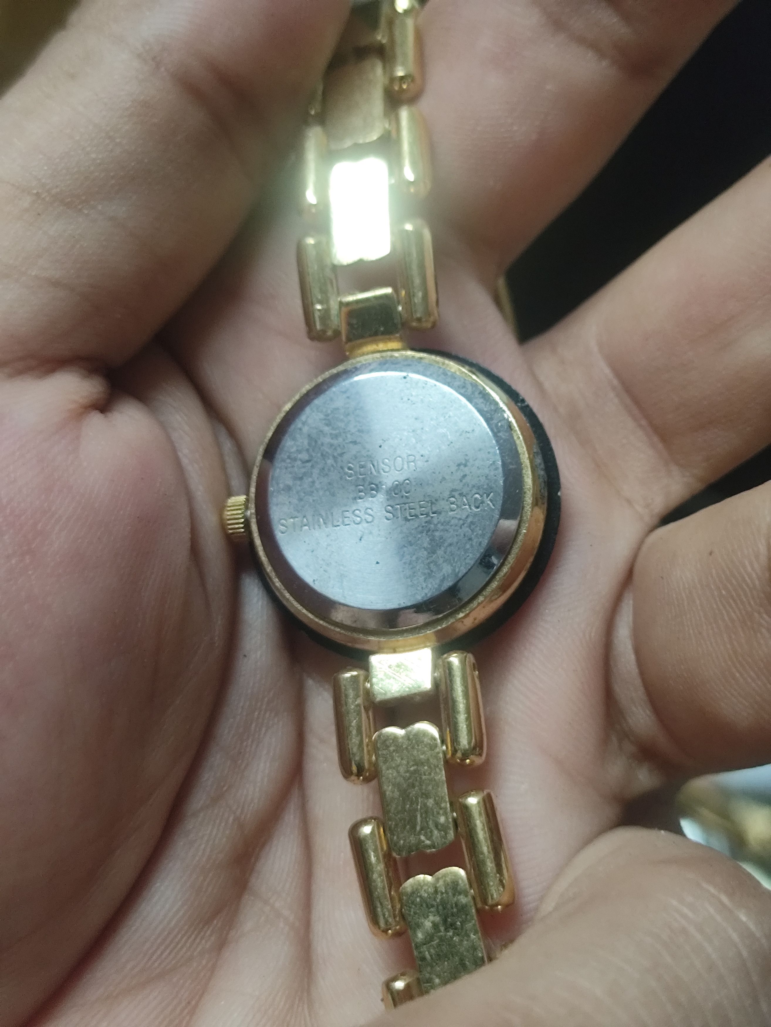 Vintage SENSORS Brand Watch (JAPAN ENGINE QUARTZ) Size ONE SIZE - 7 Thumbnail