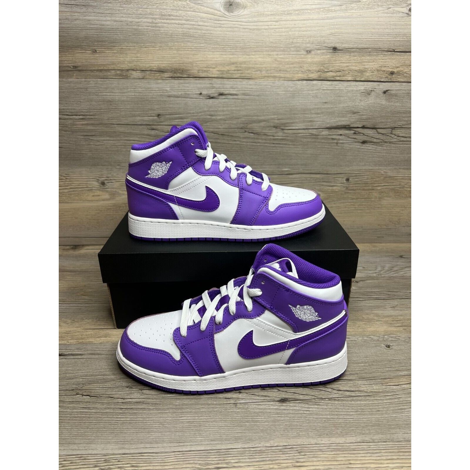 Jordan 1 Mid Purple Venom (GS)