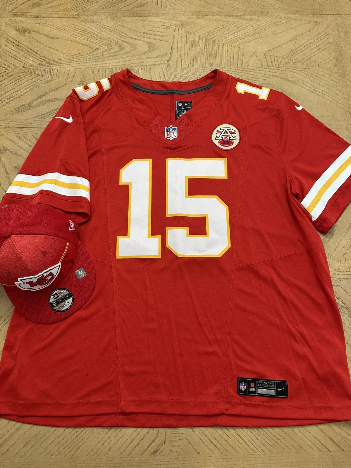 Nike Nike Men's Kansas City Chiefs jersey and hat Size US XXL / EU 58 / 5 - 1 Thumbnail