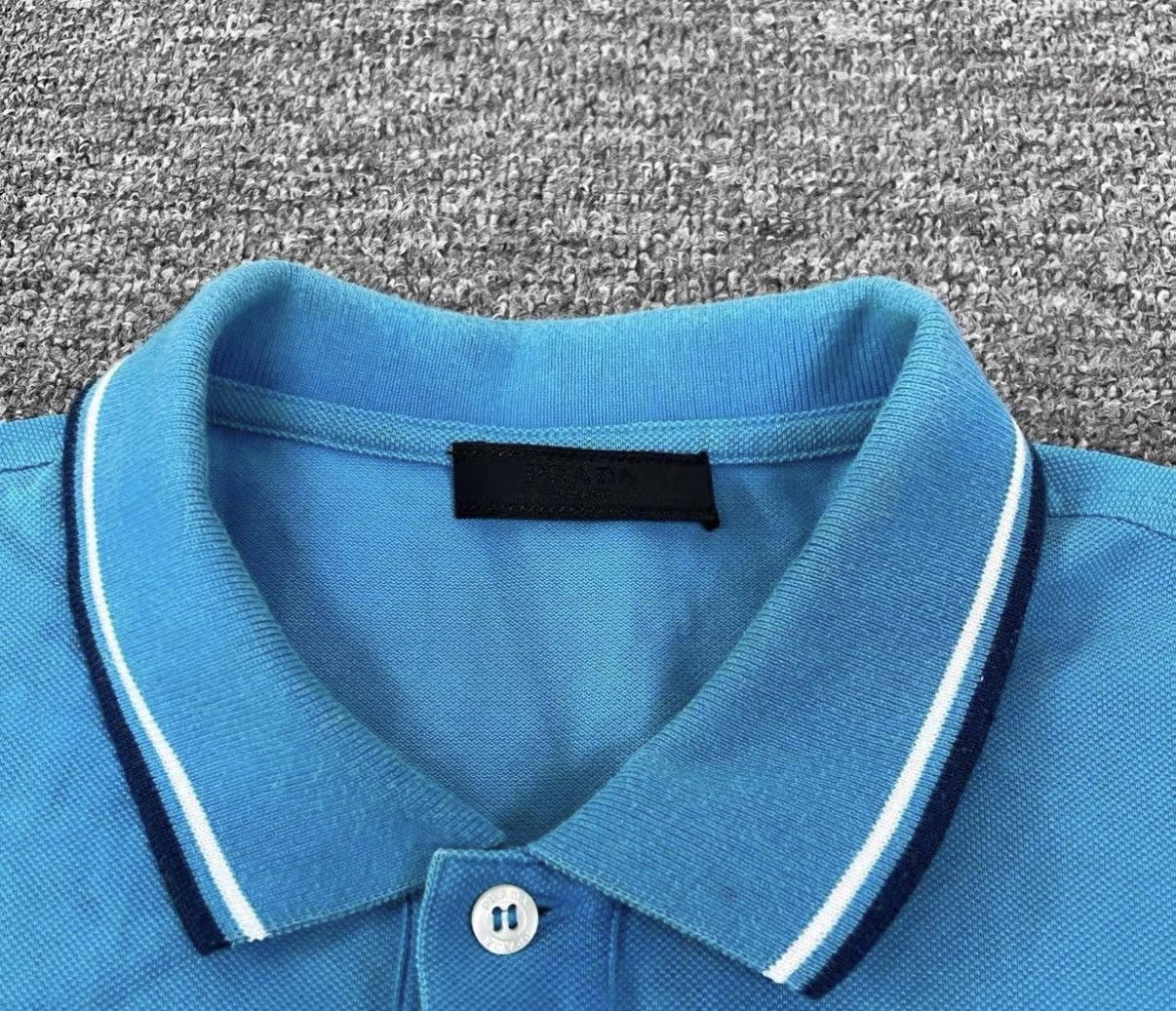 Prada Prada Logo Short Sleeve Polo Shirt J16 Size US L / EU 52-54 / 3 - 6 Thumbnail