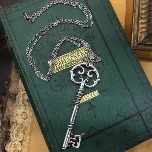 Handmade × Jewelry Skeleton Key Chain Necklace Chrome Gothic Jewelry Rock Size ONE SIZE - 3 Thumbnail