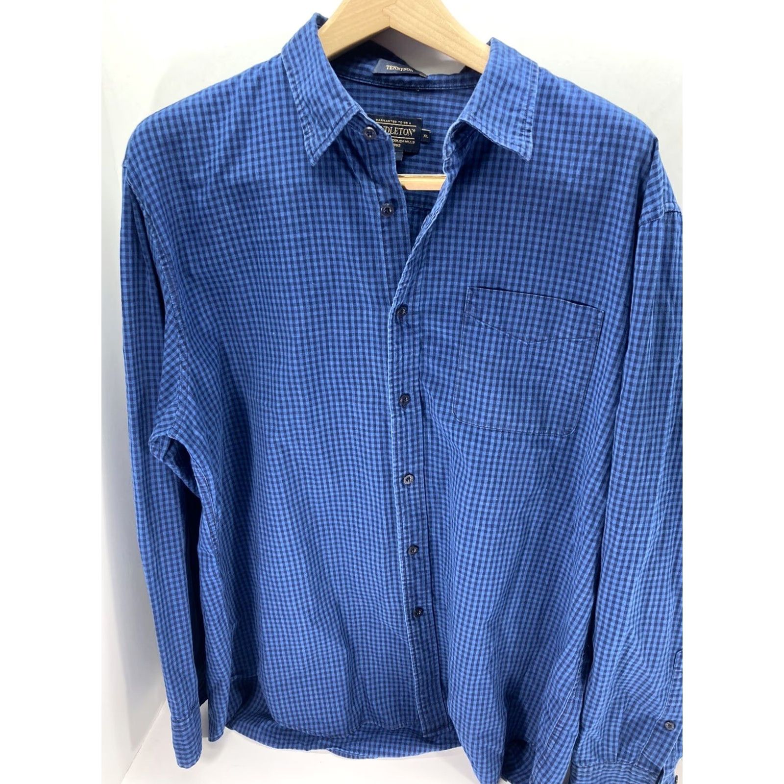 Pendleton VINTAGE Pendleton Tennyson Shirt Men XL Blue Check Button Long Sleeve 100% Cotton Men XL Blue Check Button-Up Shirt Size US XL / EU 56 / 4 - 2 Thumbnail