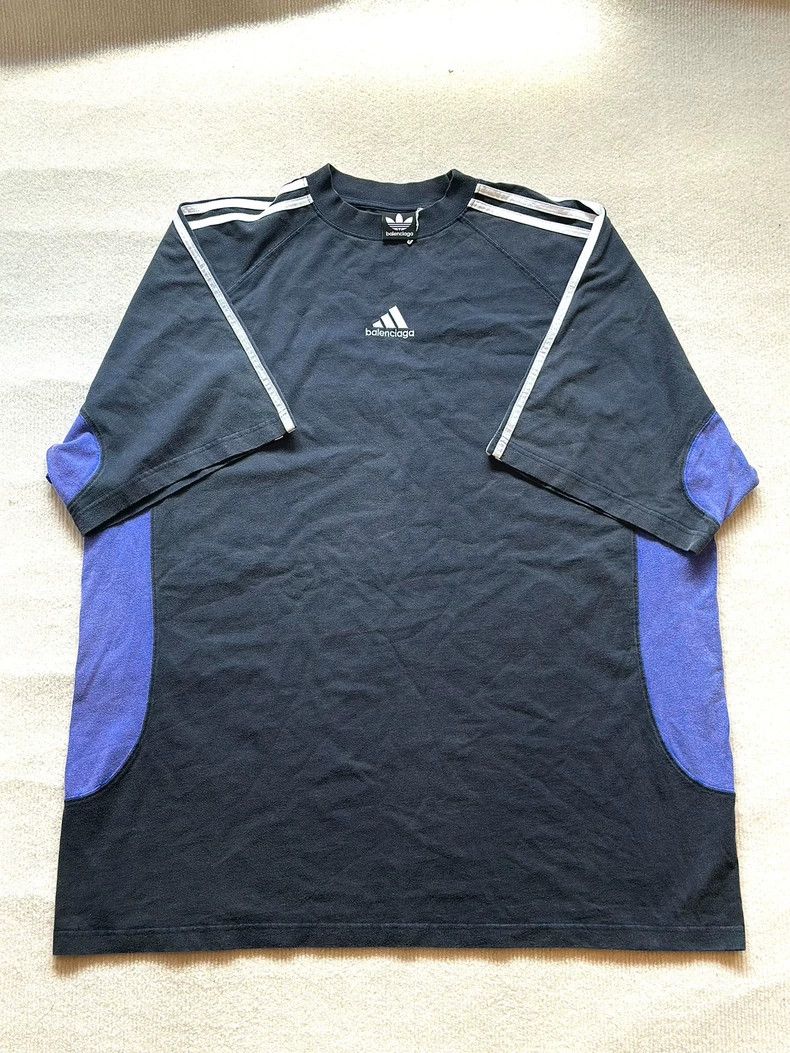 Balenciaga Balenciaga Color-block Retro Worn Short Sleeve T-Shirt Size US XL / EU 56 / 4 - 1 Thumbnail
