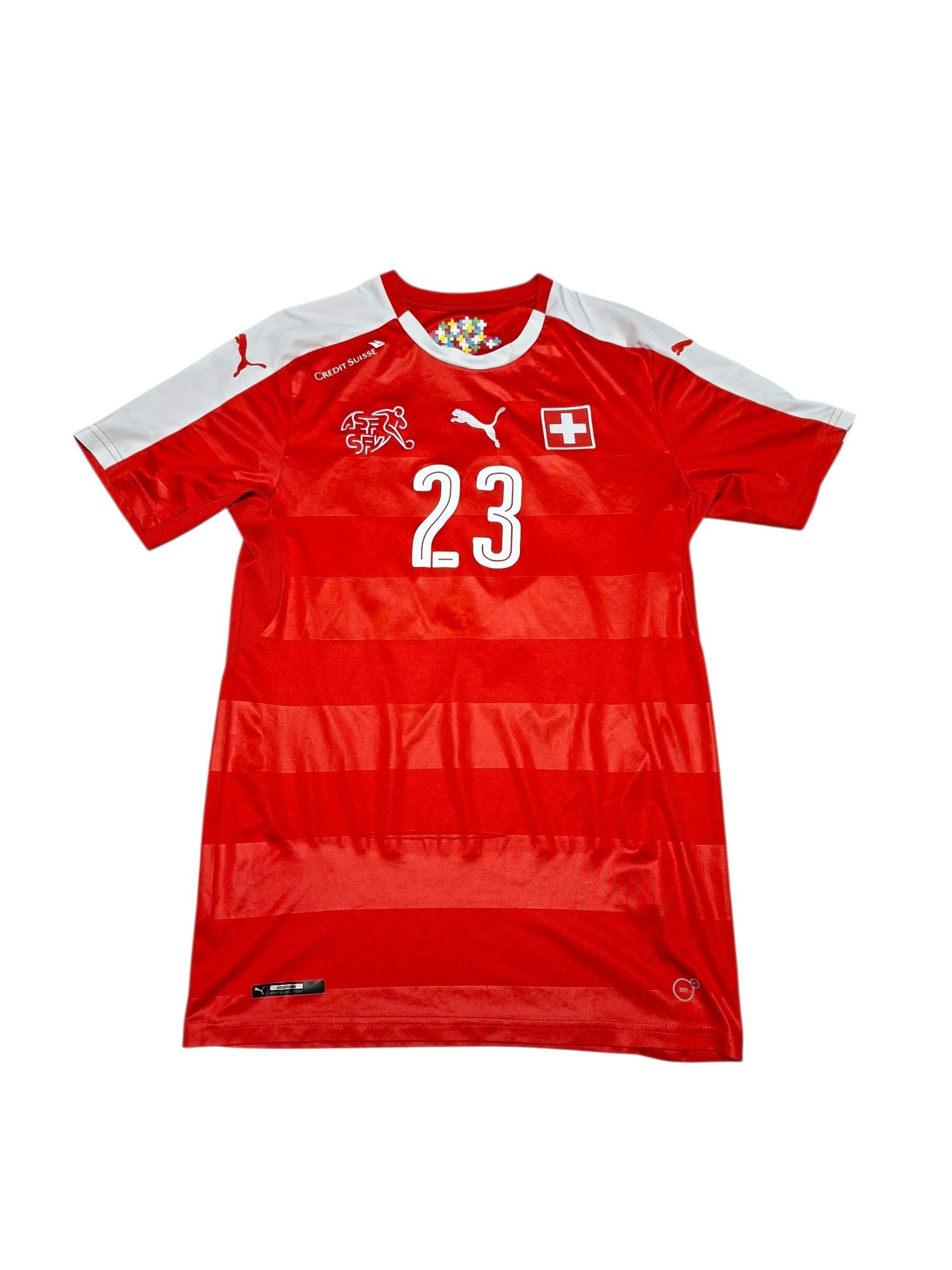Puma SHAQIRI SWITZERLAND PUMA VINTAGE 2016 SOCCER JERSEY Size US S / EU 44-46 / 1 - 1 Thumbnail