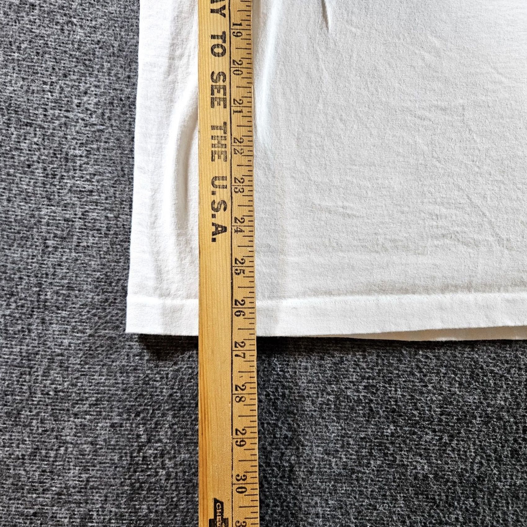 Vintage VINTAGE Murina Notre Dame Sucks Shirt Mens XL White Short Sleeve Graphic Print Crew Neck Cotton College Sports Funny 90s Mens Size US XL / EU 56 / 4 - 6 Thumbnail