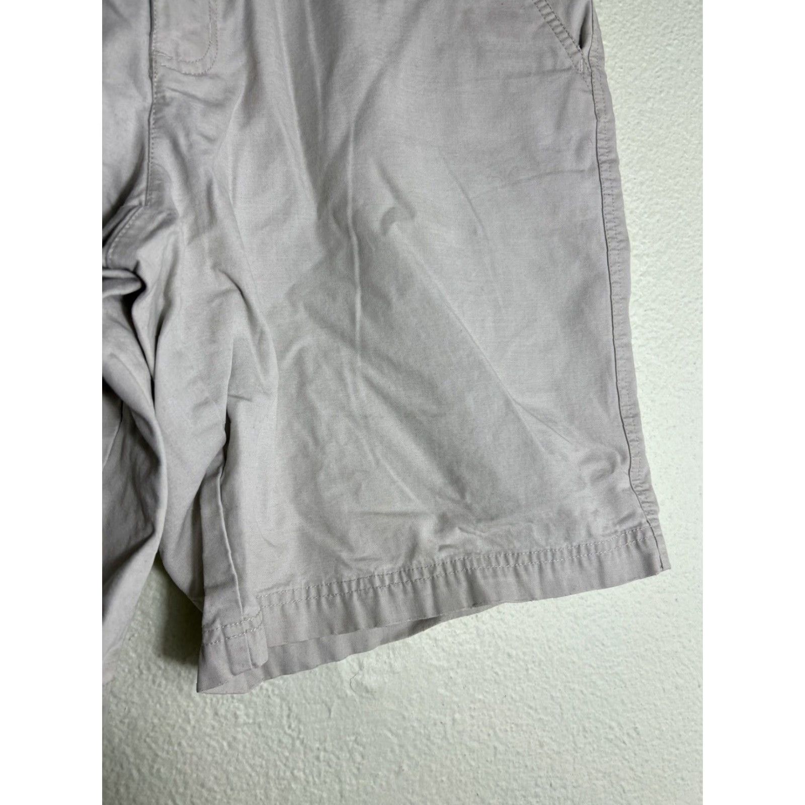 Vintage Columbia Cargo Shorts Beige 100% Cotton Mens Size 34x9 size 34 Regular Shorts Beige Cargo Men 34x9 Size US 34 / EU 50 - 4 Thumbnail