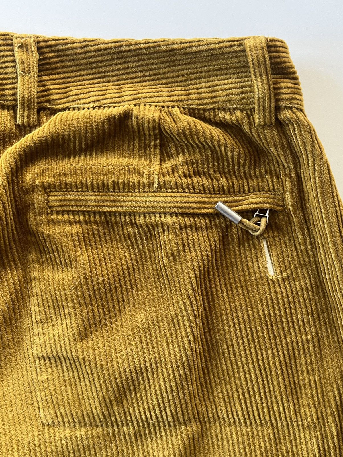 Folk Folk - gold corduroy cropped pants Size US 31 - 5 Thumbnail