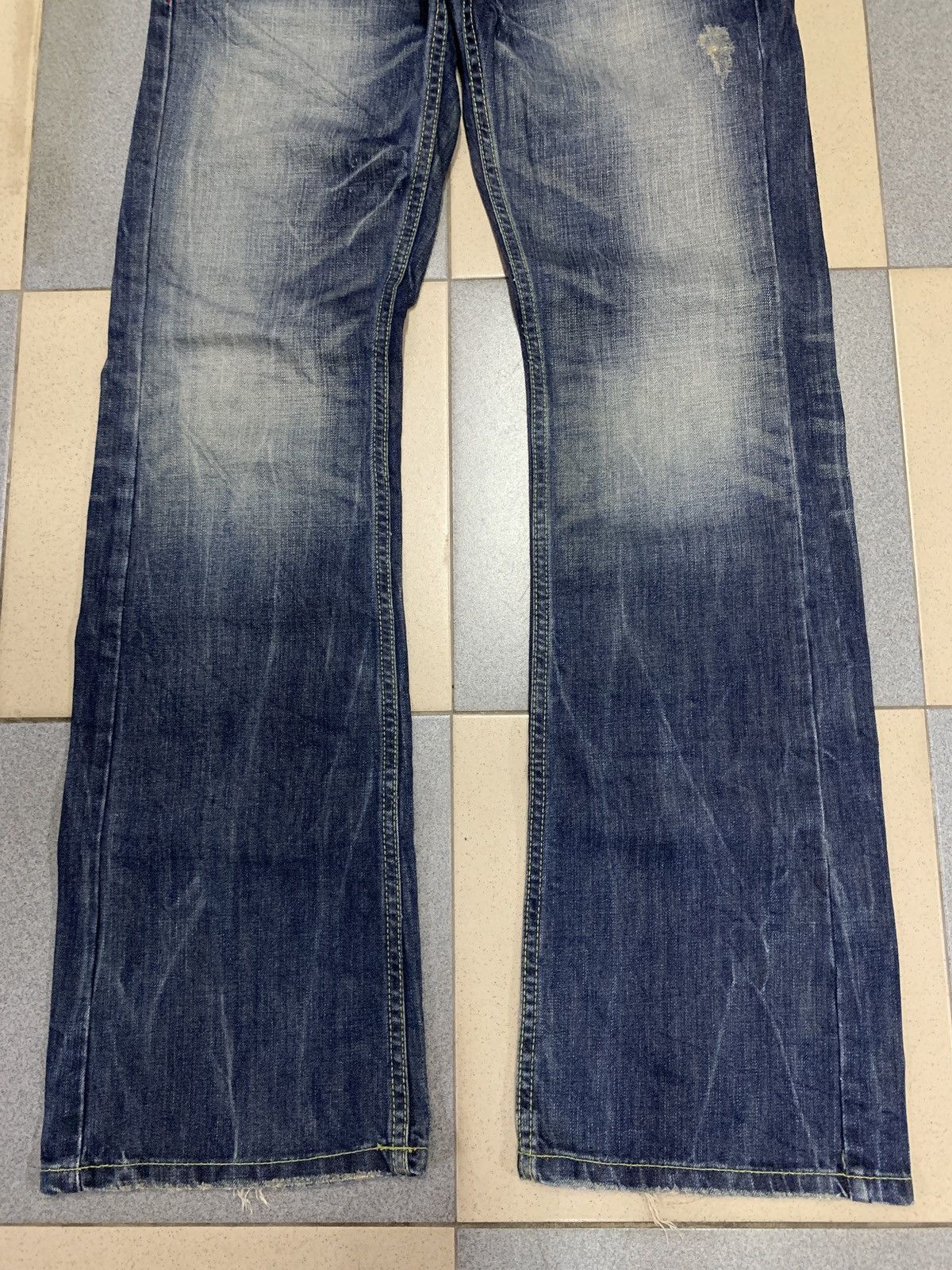 If Six Was Nine Y2K Red Pepper Denim Japan Wings Flared Jeans Size US 28 / EU 44 - 4 Thumbnail