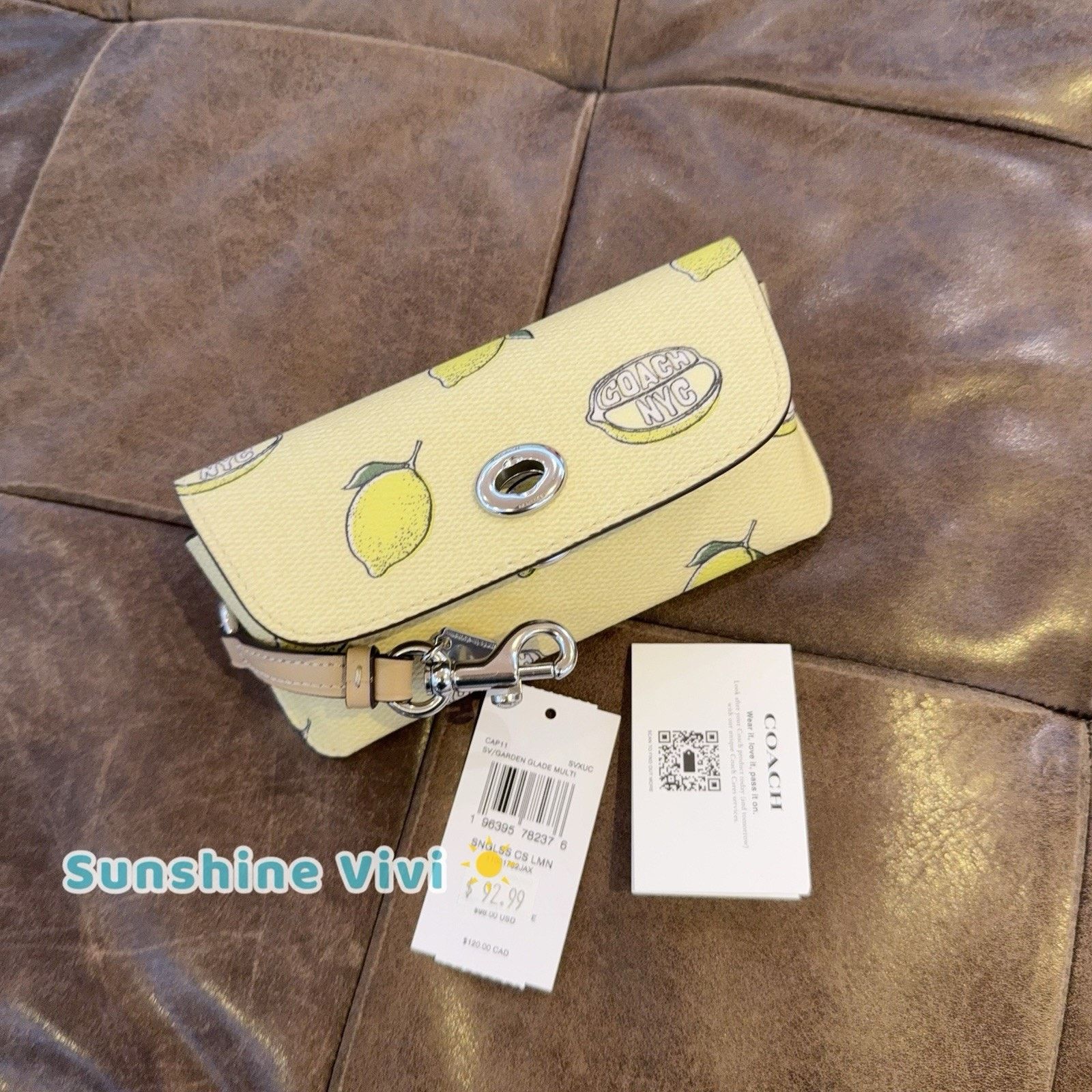 Coach NWT Coach Sunglass Case Lemon Print Garden Glade Multi CAP11 Size ONE SIZE - 2 Thumbnail